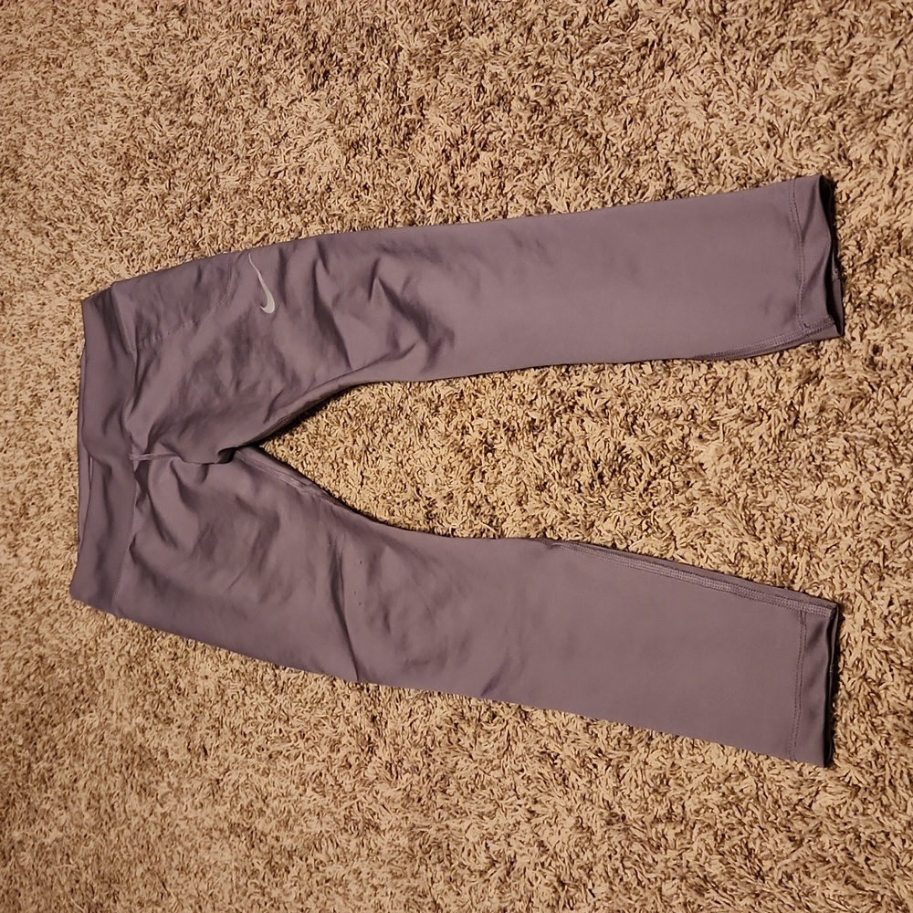 Nike Dri-Fit Leggings with Mesh Detail on Leg